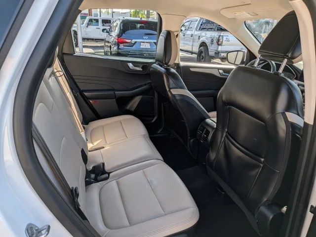 SEMINUEVOS FORD Escape a Estados en autogozo