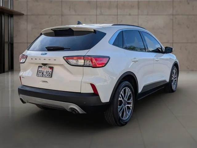 SEMINUEVOS FORD Escape a Estados en autogozo