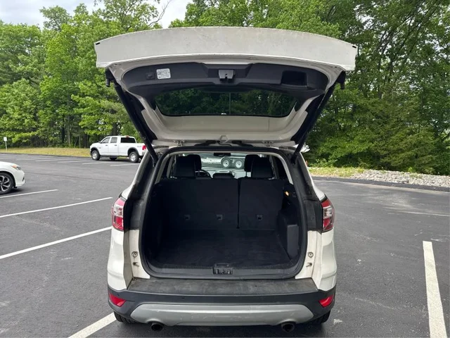 SEMINUEVOS FORD Escape a Estados en autogozo
