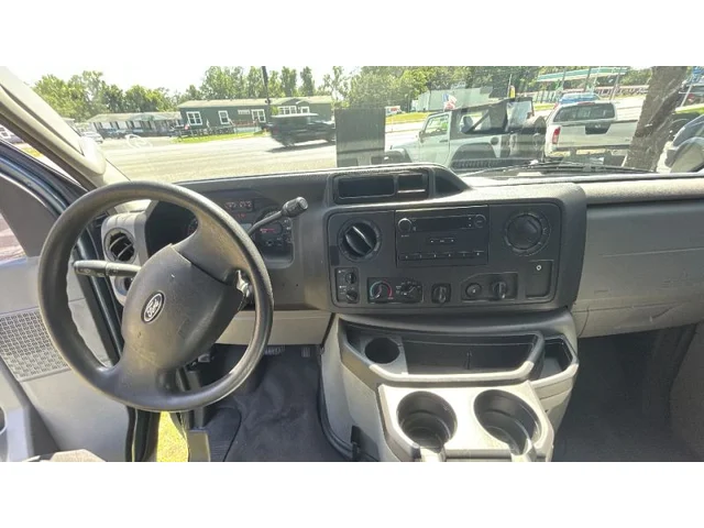 SEMINUEVOS FORD E150 Passenger a Estados en autogozo