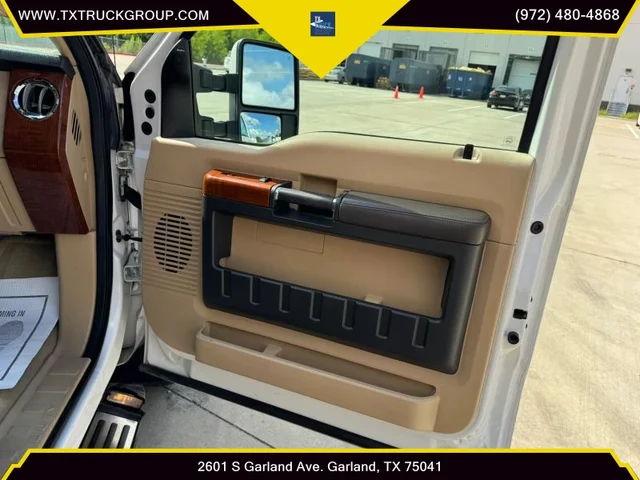 SEMINUEVOS FORD F350 Super Duty Crew Cab a Estados en autogozo