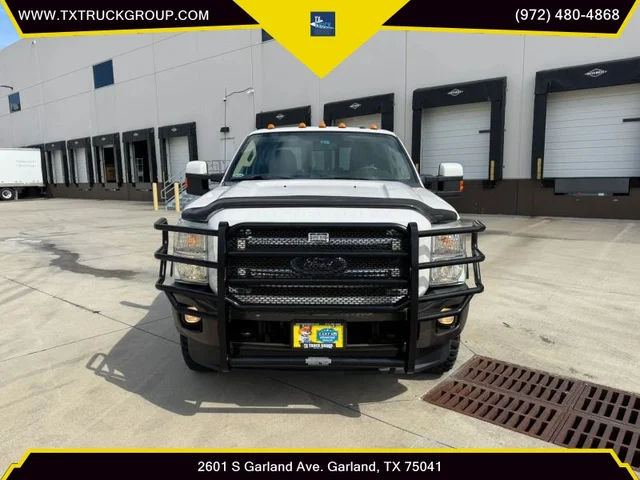 SEMINUEVOS FORD F350 Super Duty Crew Cab a Estados en autogozo