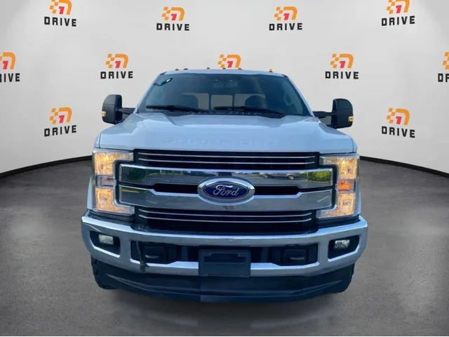 SEMINUEVOS FORD F350 Super Duty Crew Cab a Estados en autogozo