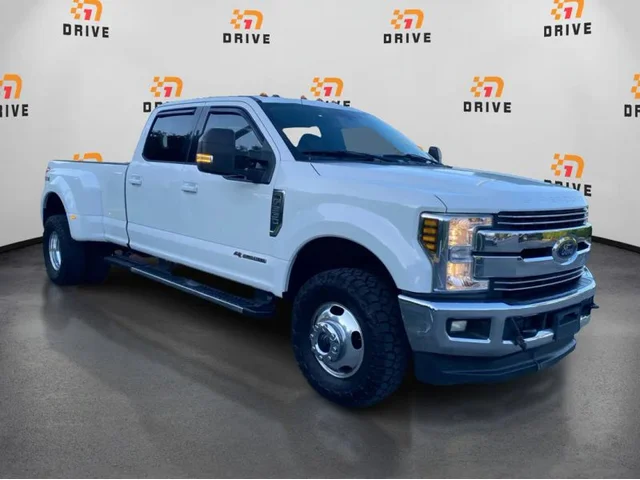 SEMINUEVOS FORD F350 Super Duty Crew Cab a Estados en autogozo
