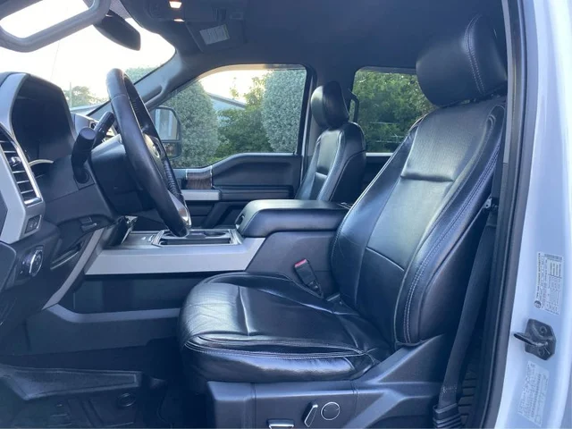 SEMINUEVOS FORD F350 Super Duty Crew Cab a Estados en autogozo