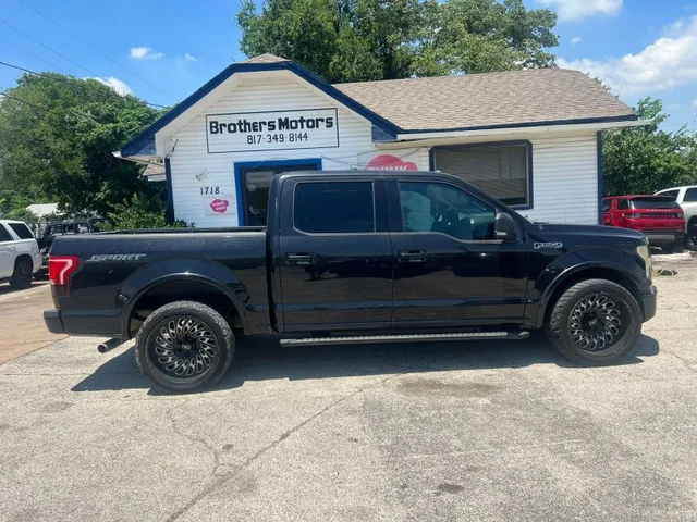 SEMINUEVOS FORD F150 SuperCrew Cab a Estados en autogozo