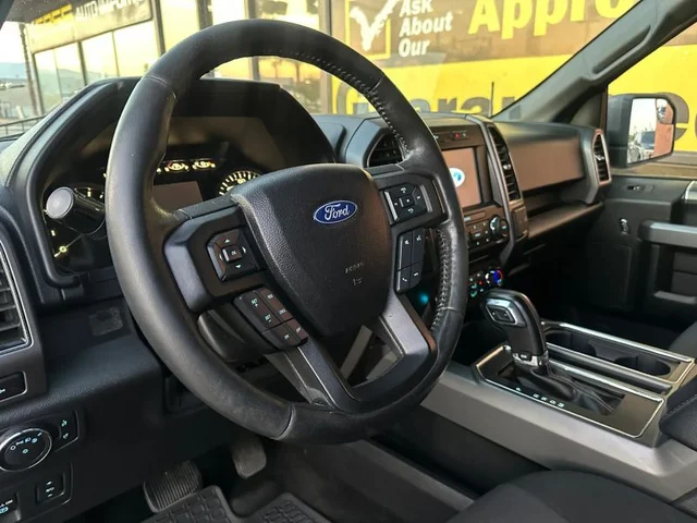 SEMINUEVOS FORD F150 SuperCrew Cab a Estados en autogozo