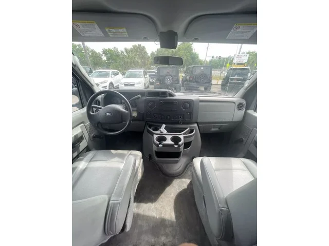 SEMINUEVOS FORD E150 Cargo a Estados en autogozo