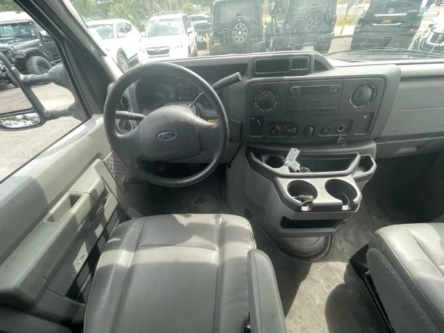 SEMINUEVOS FORD E150 Cargo a Estados en autogozo