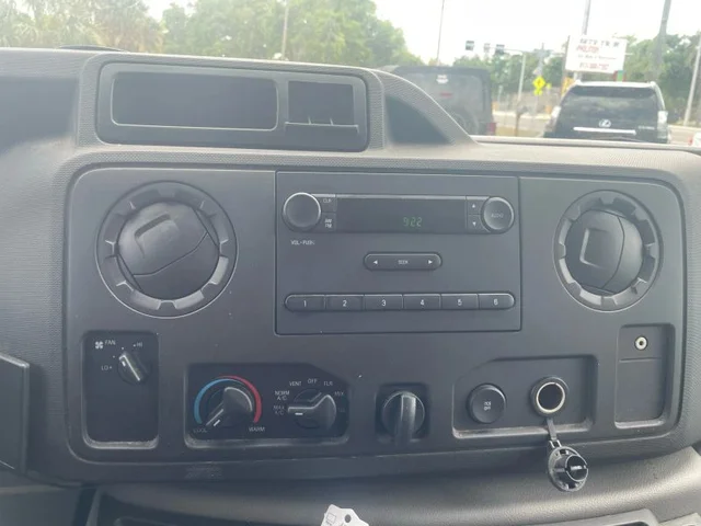 SEMINUEVOS FORD E150 Cargo a Estados en autogozo