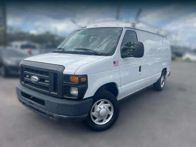 SEMINUEVOS FORD E150 Cargo a Estados en autogozo
