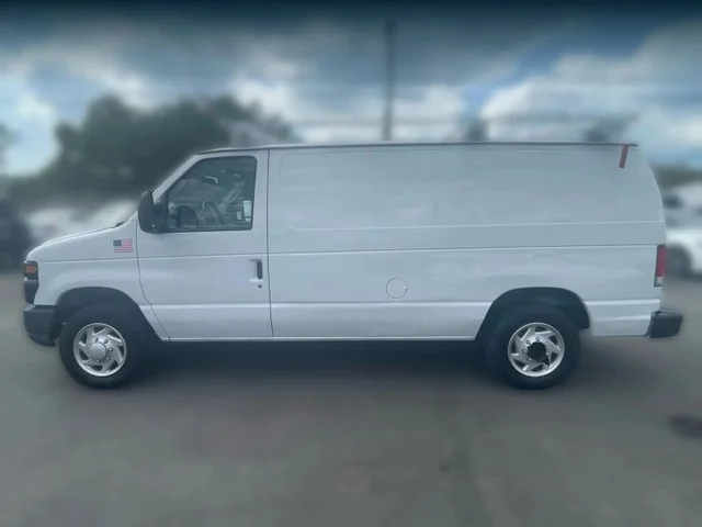SEMINUEVOS FORD E150 Cargo a Estados en autogozo