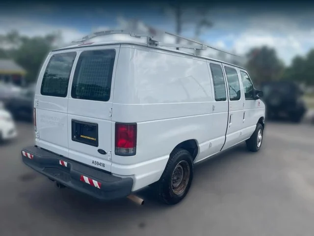 SEMINUEVOS FORD E150 Cargo a Estados en autogozo