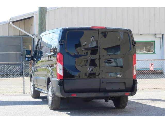 SEMINUEVOS FORD Transit 150 Van a Estados en autogozo