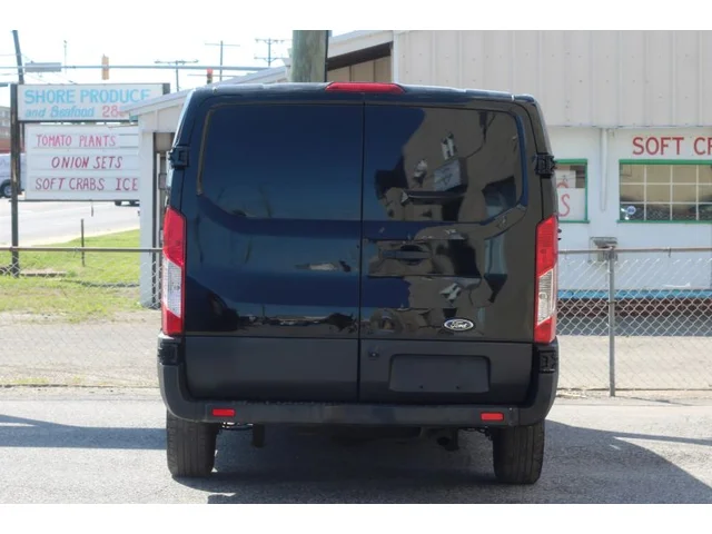 SEMINUEVOS FORD Transit 150 Van a Estados en autogozo
