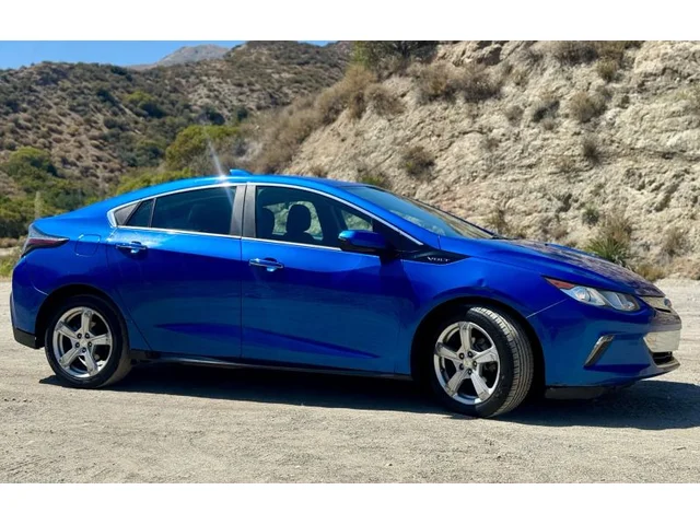 SEMINUEVOS CHEVROLET Volt a Estados en autogozo