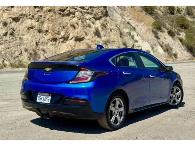 SEMINUEVOS CHEVROLET Volt a Estados en autogozo