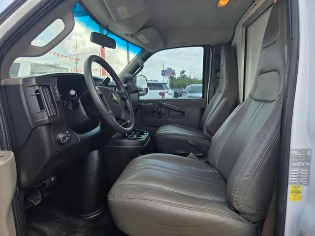SEMINUEVOS CHEVROLET COMM High Cube Van a Estados en autogozo