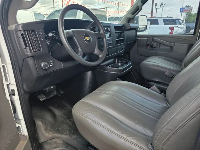 SEMINUEVOS CHEVROLET COMM High Cube Van a Estados en autogozo
