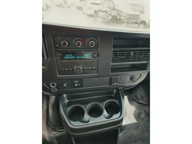 SEMINUEVOS CHEVROLET COMM High Cube Van a Estados en autogozo