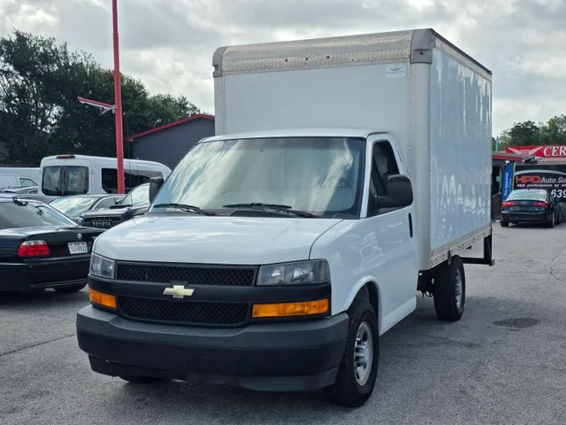 SEMINUEVOS CHEVROLET COMM High Cube Van a Estados en autogozo