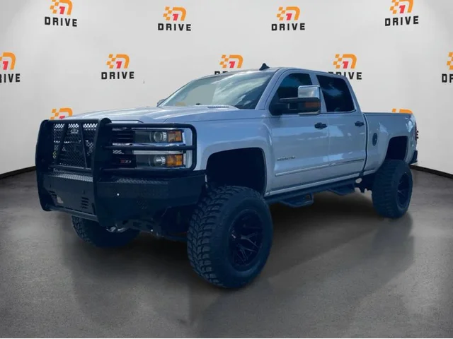 SEMINUEVOS CHEVROLET Silverado 2500 HD Crew Cab a Estados en autogozo