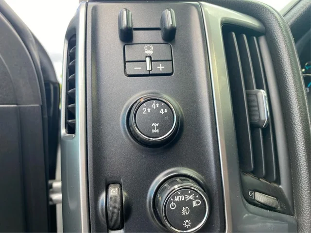 SEMINUEVOS CHEVROLET Silverado 2500 HD Crew Cab a Estados en autogozo