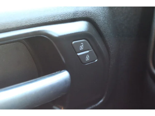 SEMINUEVOS CHEVROLET Silverado 2500 HD Crew Cab a Estados en autogozo