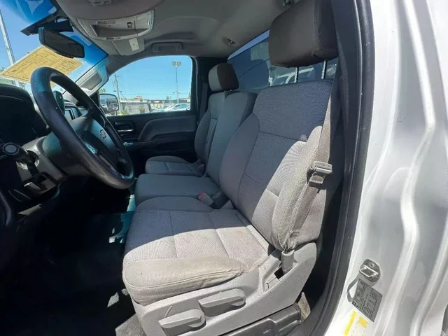 SEMINUEVOS CHEVROLET Silverado 1500 Regular Cab a Estados en autogozo