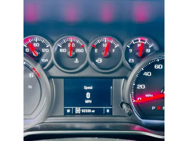 SEMINUEVOS CHEVROLET Silverado 1500 Crew Cab a Estados en autogozo