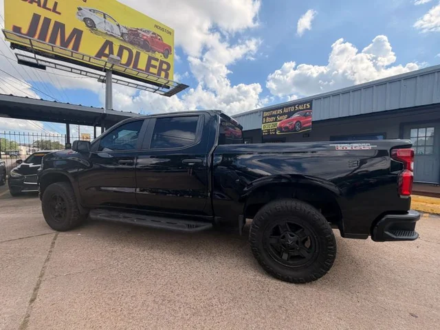 SEMINUEVOS CHEVROLET Silverado 1500 Crew Cab a Estados en autogozo