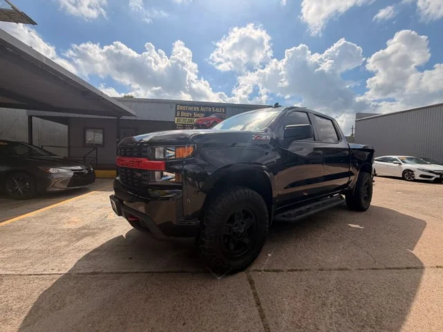 SEMINUEVOS CHEVROLET Silverado 1500 Crew Cab a Estados en autogozo