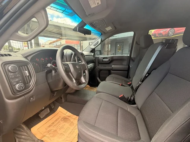 SEMINUEVOS CHEVROLET Silverado 1500 Crew Cab a Estados en autogozo