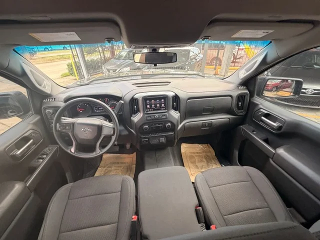 SEMINUEVOS CHEVROLET Silverado 1500 Crew Cab a Estados en autogozo