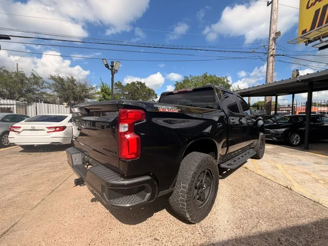 SEMINUEVOS CHEVROLET Silverado 1500 Crew Cab a Estados en autogozo