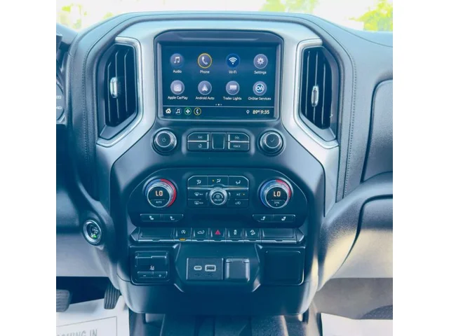 SEMINUEVOS CHEVROLET Silverado 1500 Crew Cab a Estados en autogozo