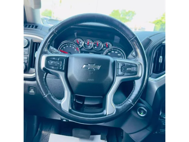 SEMINUEVOS CHEVROLET Silverado 1500 Crew Cab a Estados en autogozo