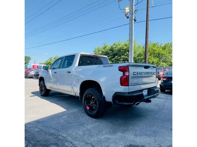 SEMINUEVOS CHEVROLET Silverado 1500 Crew Cab a Estados en autogozo