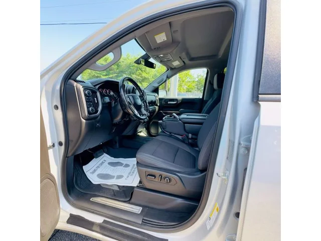 SEMINUEVOS CHEVROLET Silverado 1500 Crew Cab a Estados en autogozo