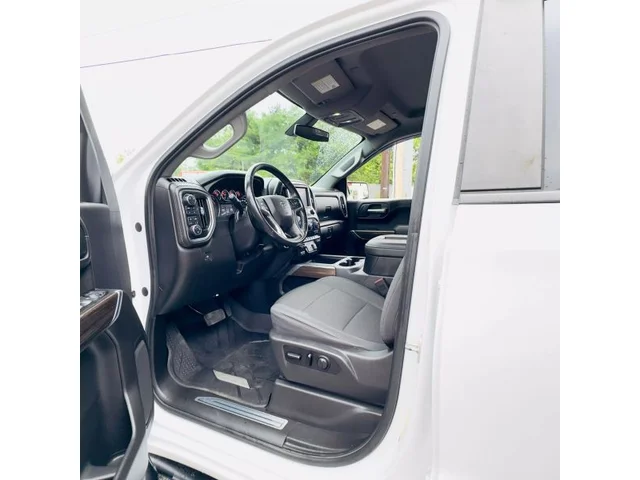 SEMINUEVOS CHEVROLET Silverado 1500 Crew Cab a Estados en autogozo
