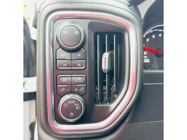 SEMINUEVOS CHEVROLET Silverado 1500 Crew Cab a Estados en autogozo