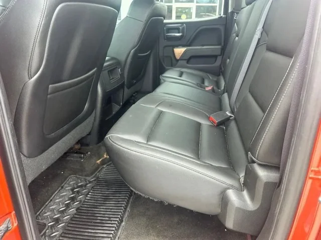 SEMINUEVOS CHEVROLET Silverado 1500 Double Cab a Estados en autogozo