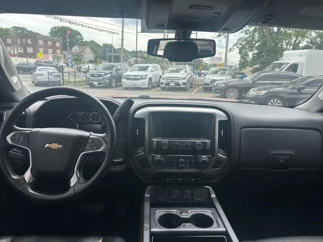 SEMINUEVOS CHEVROLET Silverado 1500 Double Cab a Estados en autogozo