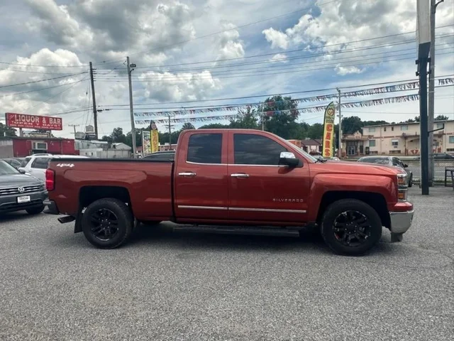 SEMINUEVOS CHEVROLET Silverado 1500 Double Cab a Estados en autogozo