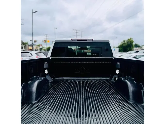 SEMINUEVOS CHEVROLET Silverado 1500 Crew Cab a Estados en autogozo