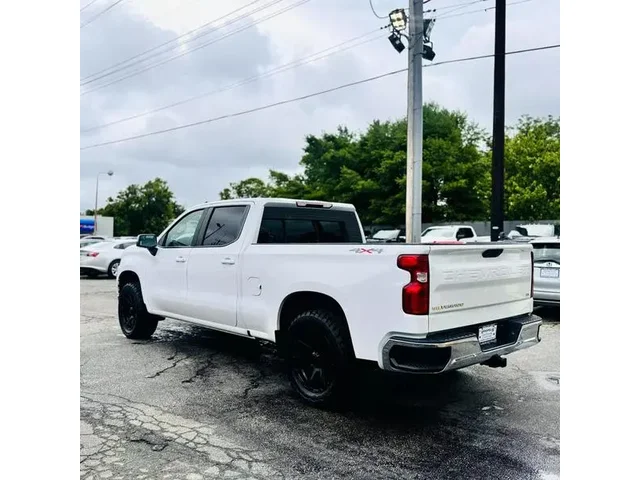 SEMINUEVOS CHEVROLET Silverado 1500 Crew Cab a Estados en autogozo