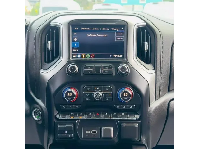 SEMINUEVOS CHEVROLET Silverado 1500 Crew Cab a Estados en autogozo