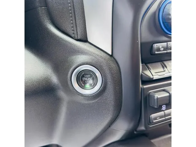 SEMINUEVOS CHEVROLET Silverado 1500 Crew Cab a Estados en autogozo