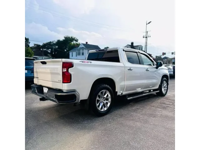 SEMINUEVOS CHEVROLET Silverado 1500 Crew Cab a Estados en autogozo