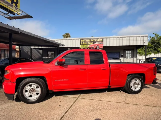 SEMINUEVOS CHEVROLET Silverado 1500 Double Cab a Estados en autogozo